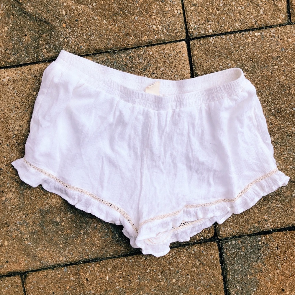 Pacsun Me to We Flowy Shorts